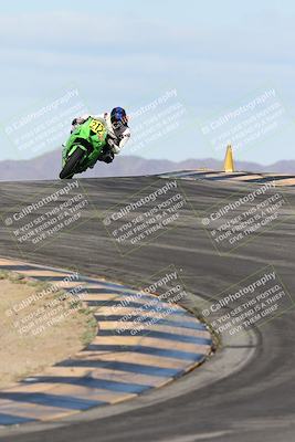 media/Nov-16-2025-Race Pace (Sun) [[8c5fa54630]]/Verified Riders/1-Turns 9 and 10 (925am)/